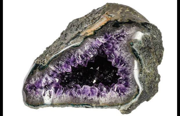 5dec64c6e942e7510f41ed2c amethyst geodes