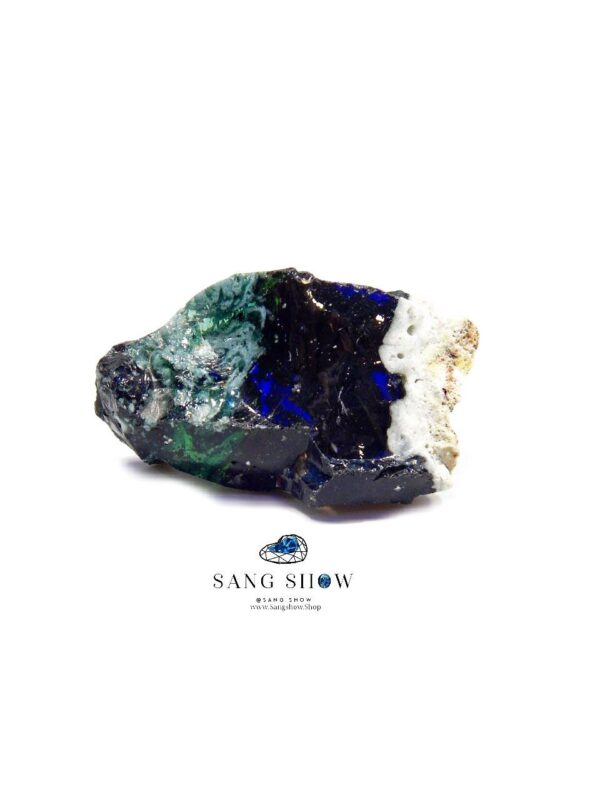 سنگ ابسیدین رنگین کمانی نمونه استثنایی روی بستر s948