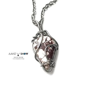 گردنبند سنگ فیروزه سفید یا وایلد هورس معدنی نمونه انحصاری A1359