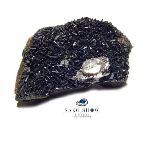 اپیدوت کلکسیونی با همرشدی سلنایت نمونه استثنایی و اصل و معدنی S1803