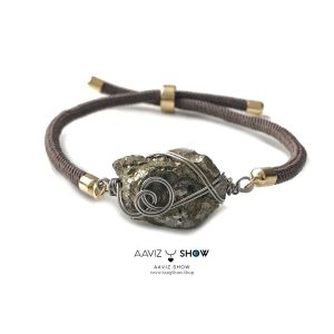 دستبند سنگی راف پیریت با قاب مفتولی استیل D134