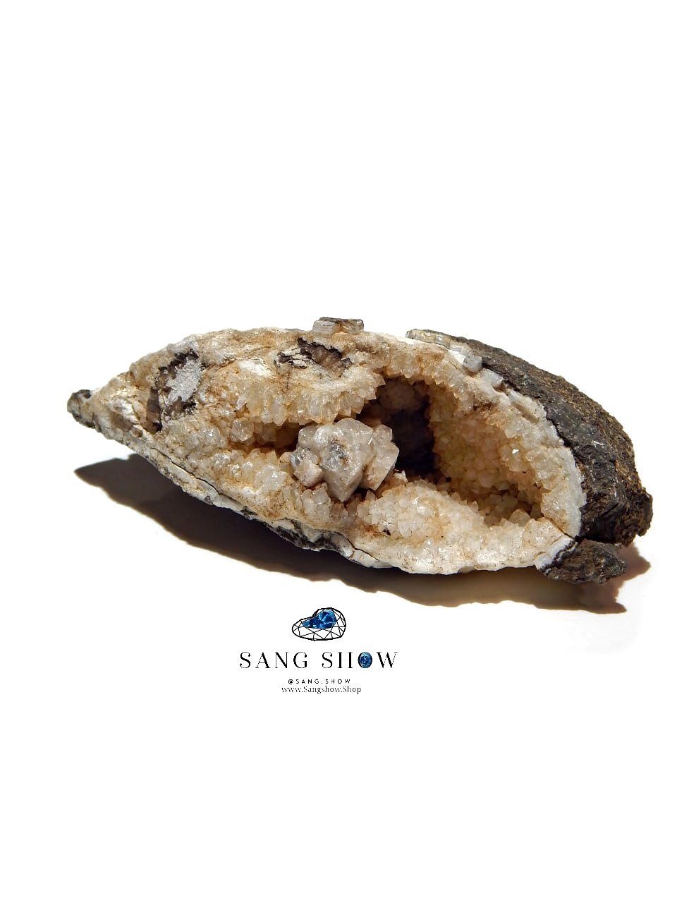 ژئود کریستال کوارتز با همرشدی آپوفیلیت و هیولاندیت نمونه استثنایی و اصل و معدنی S1839 2 photo 2026 01 01 13 34 40