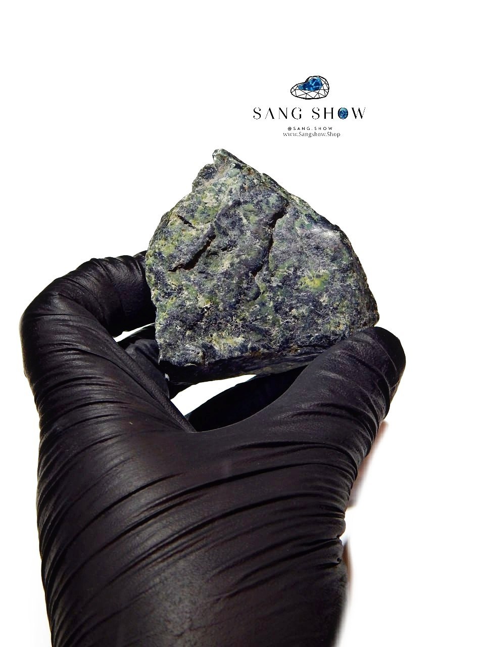 سنگ یشم معدنی راف نمونه استثنایی و اصل S1861 7 photo 2026 01 05 11 45 39 1