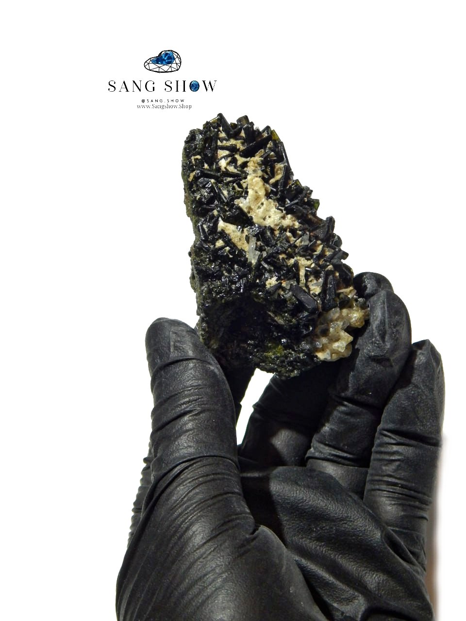 اپیدوت زیبا و پر بلور نمونه استثنایی و اصل و معدنی S1875 7 photo 2026 01 05 13 06 11