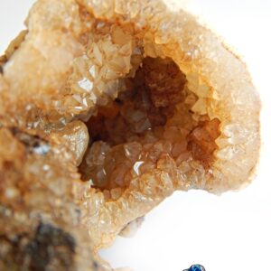 سنگ سیترین معدنی در ژئود S411