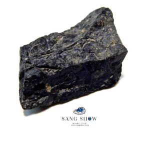 سنگ کهربای سیاه (شبق) یا جت نمونه استثنایی و معدنی و انحصاری S1034