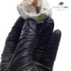 سنگ تخم مرغی هیولاندیت صورتی با همرشدی آپوفیلیت  در ژئود کوارتز  S1485 - تصویر 2