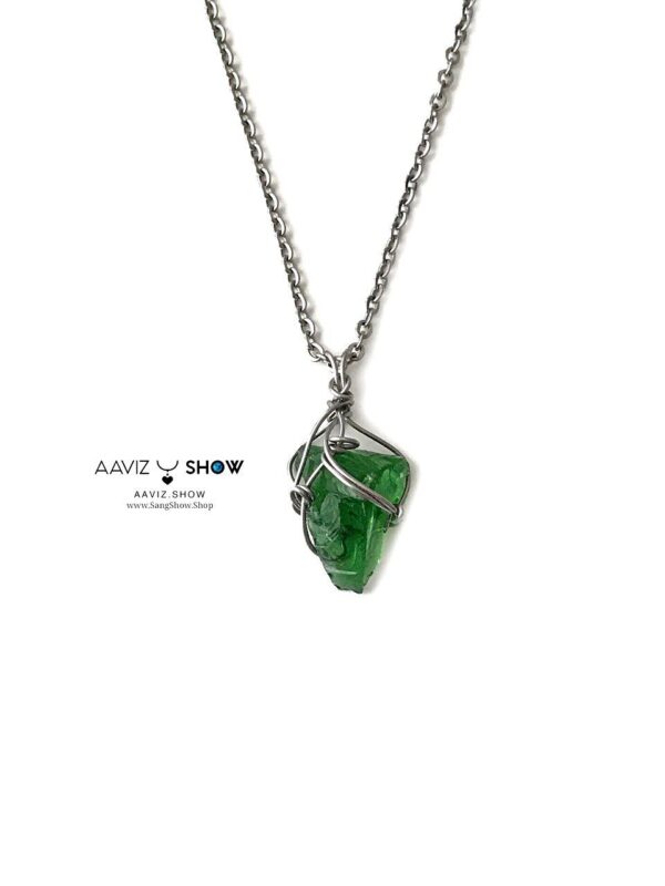 گردنبند سنگ راف ابسیدین سبز نمونه  استثنایی و معدنی A1325