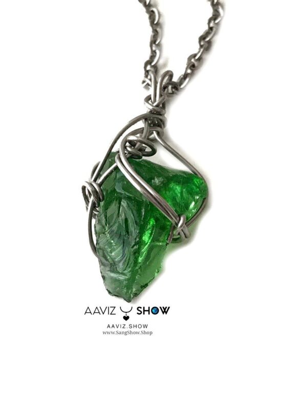 گردنبند سنگ راف ابسیدین سبز نمونه  استثنایی و معدنی A1325 - تصویر 2